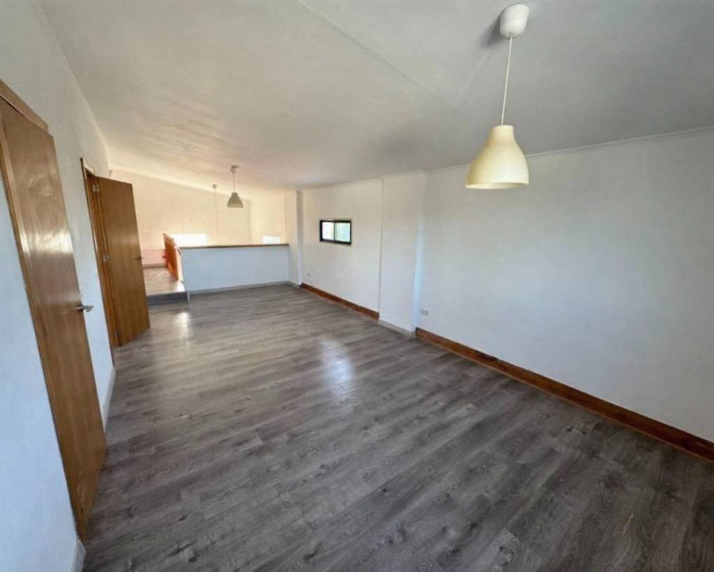 Villa Exclusiva en Cox: Doble Hogar y Gran Parcela, Villa de lujo en Cox, Alicante. Gran parcela de 2000m² con piscina, 3 viviendas y vistas. Ideal para familias, inversión o alquiler turístico. ¡Potencial único!