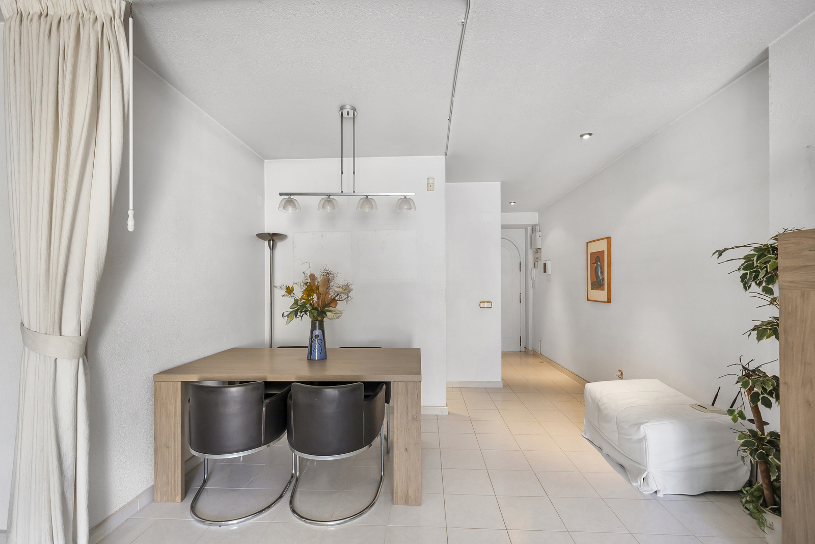Tu Oasis Mediterráneo en Guardamar: ¡Listo para Vivir!