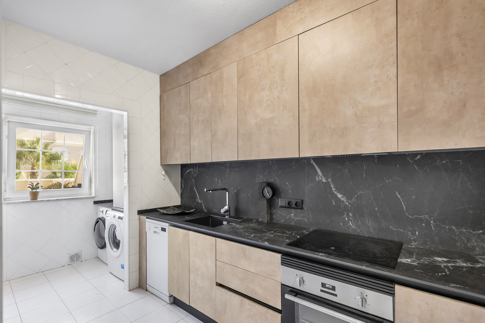 Tu Oasis Mediterráneo en Guardamar: ¡Listo para Vivir!