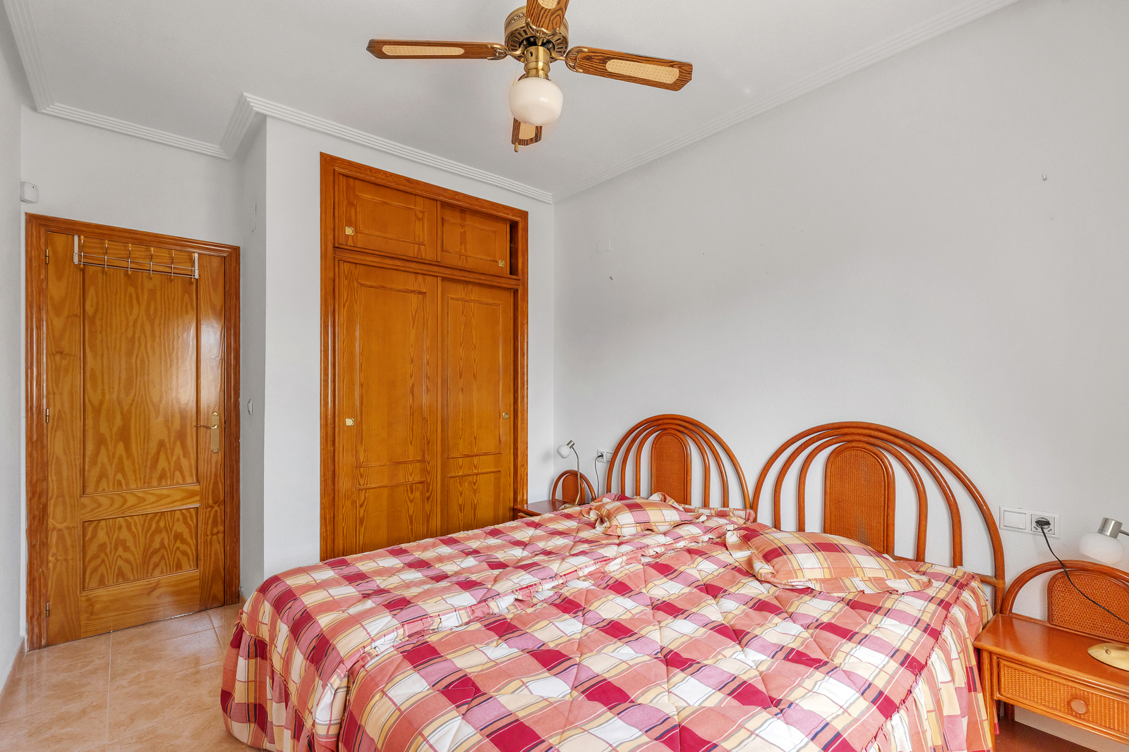 Apartamento amueblado con solarium privado