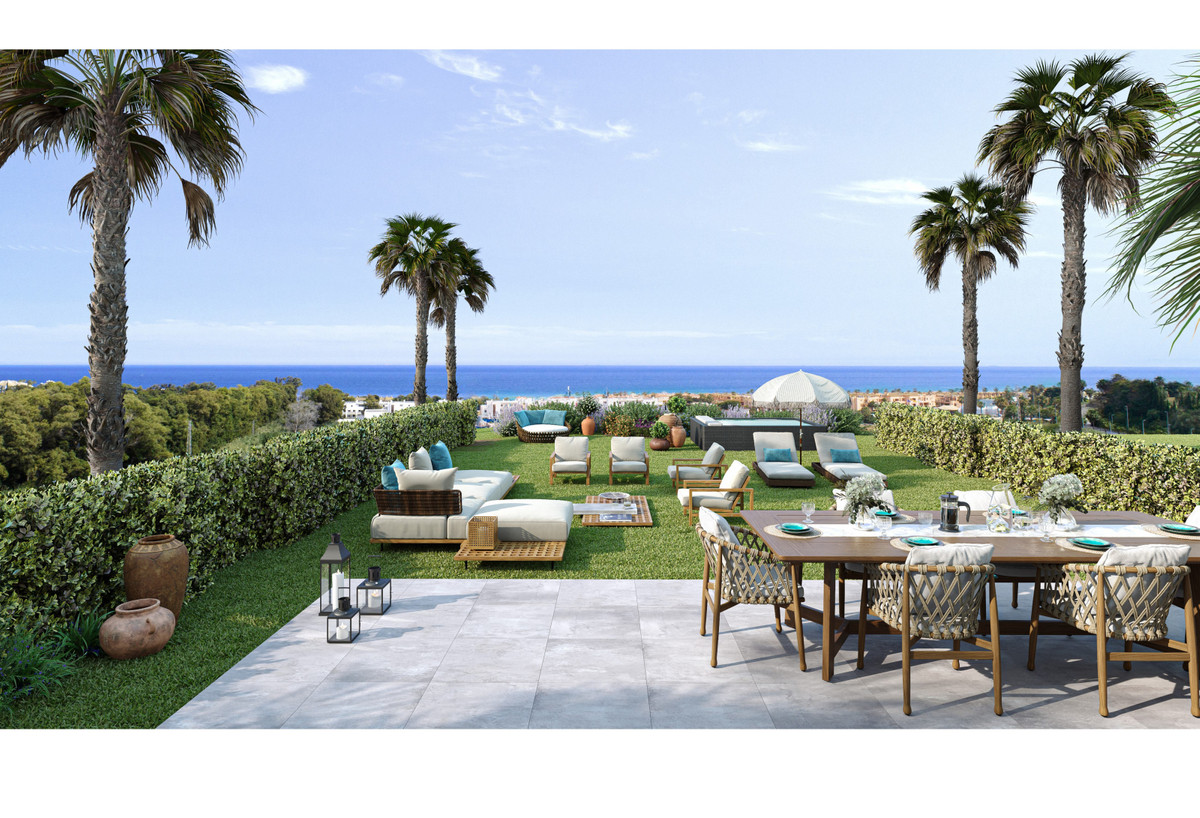 Lujo en Casares: Vistas al mar y al campo de golf, Exclusiva promoción en Casares Costa: apartamentos de lujo con vistas al mar. Disfrute de piscinas, spa, gym y golf. ¡Viva la Costa del Sol!