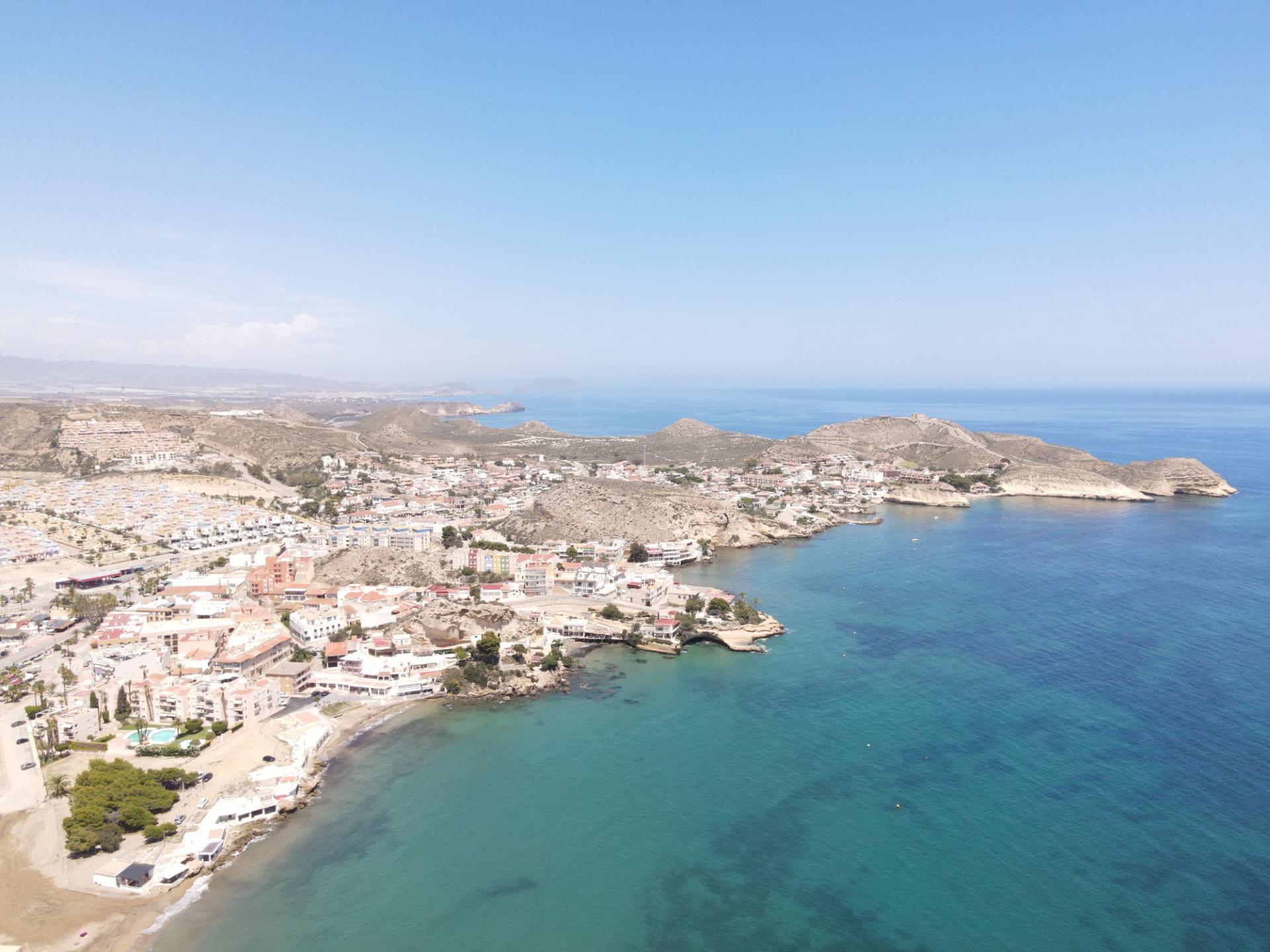 Exclusiva Villa Moderna con Piscina en San Juan Terreros, Exclusivas villas de obra nueva en San Juan de los Terreros, Almería. 3 dorm, piscina, solárium privado. A 500m de playas, vistas y golf. ¡Su oasis mediterráneo