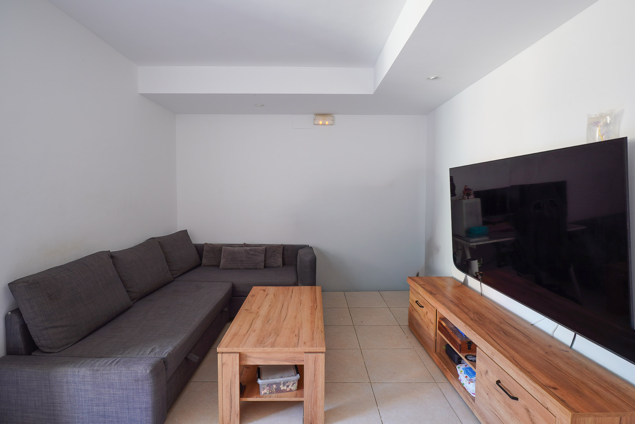 Teulada Centro: Apartamento 3 Dormitorios con Parking Doble., Apartamento en Teulada, Alicante. Disfruta la vida mediterránea en este acogedor piso de 3 dorm, 2 baños y parking doble. Cerca de playas y servicios. ¡Oportuni