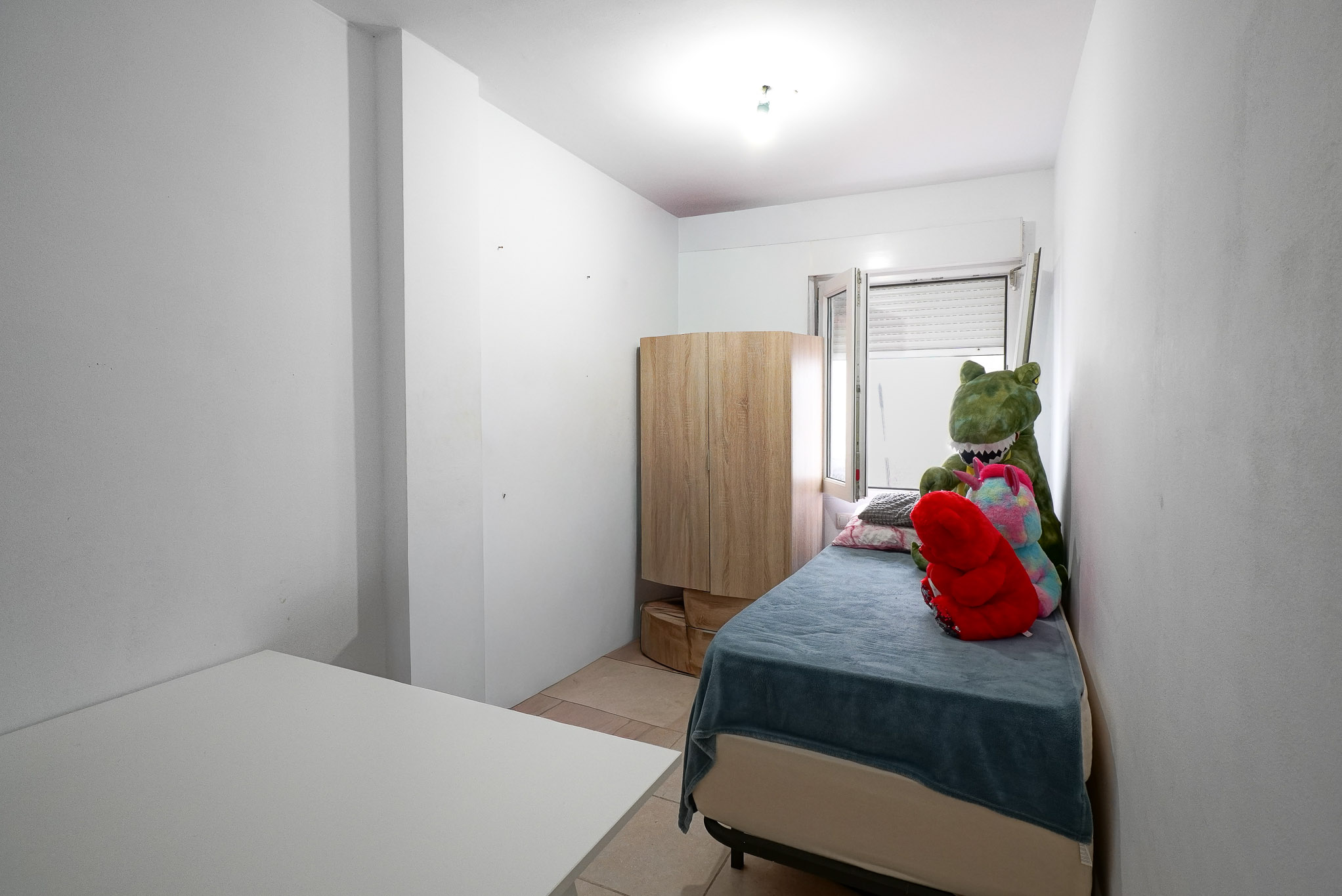 Teulada Centro: Apartamento 3 Dormitorios con Parking Doble., Apartamento en Teulada, Alicante. Disfruta la vida mediterránea en este acogedor piso de 3 dorm, 2 baños y parking doble. Cerca de playas y servicios. ¡Oportuni