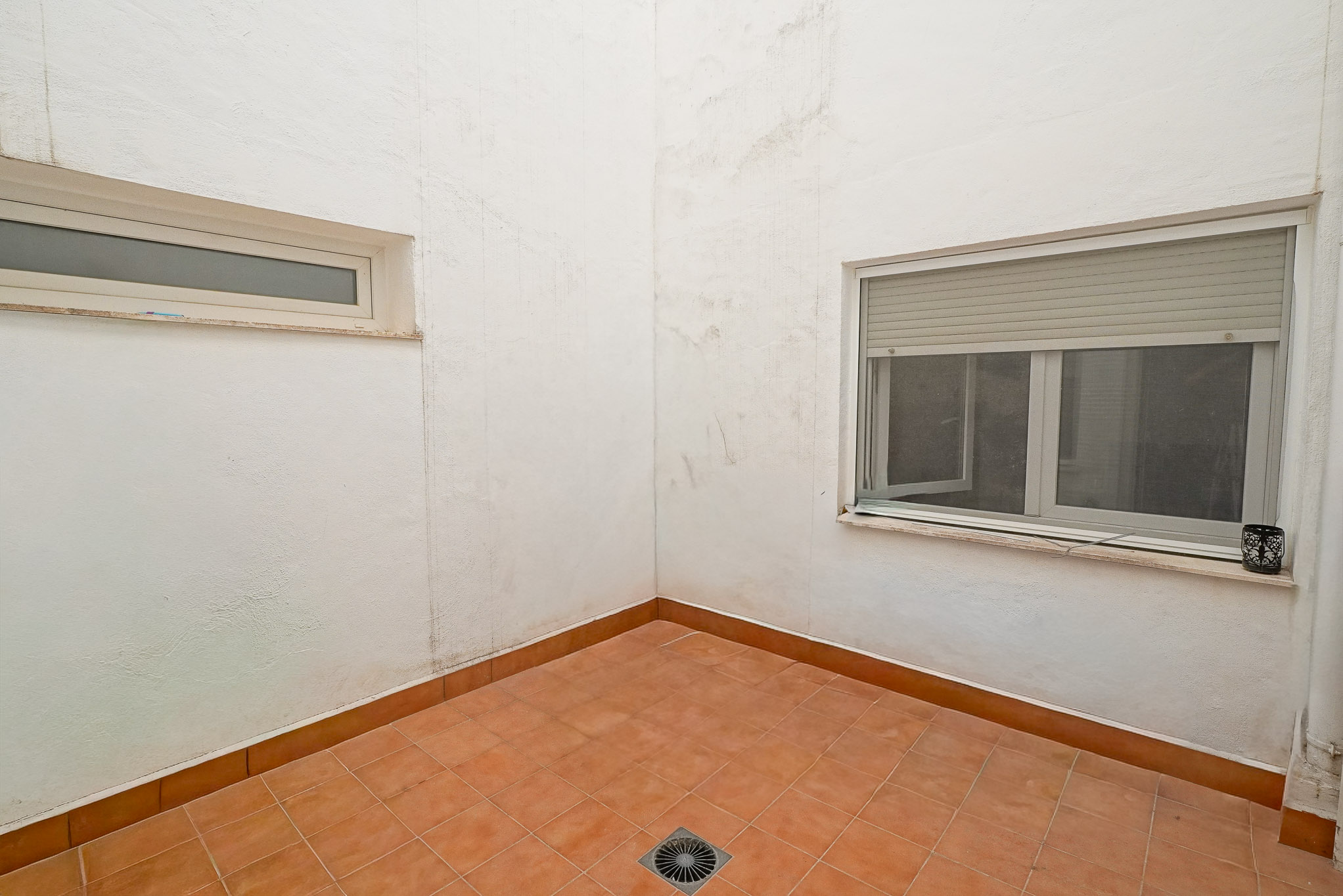 Teulada Centro: Apartamento 3 Dormitorios con Parking Doble., Apartamento en Teulada, Alicante. Disfruta la vida mediterránea en este acogedor piso de 3 dorm, 2 baños y parking doble. Cerca de playas y servicios. ¡Oportuni