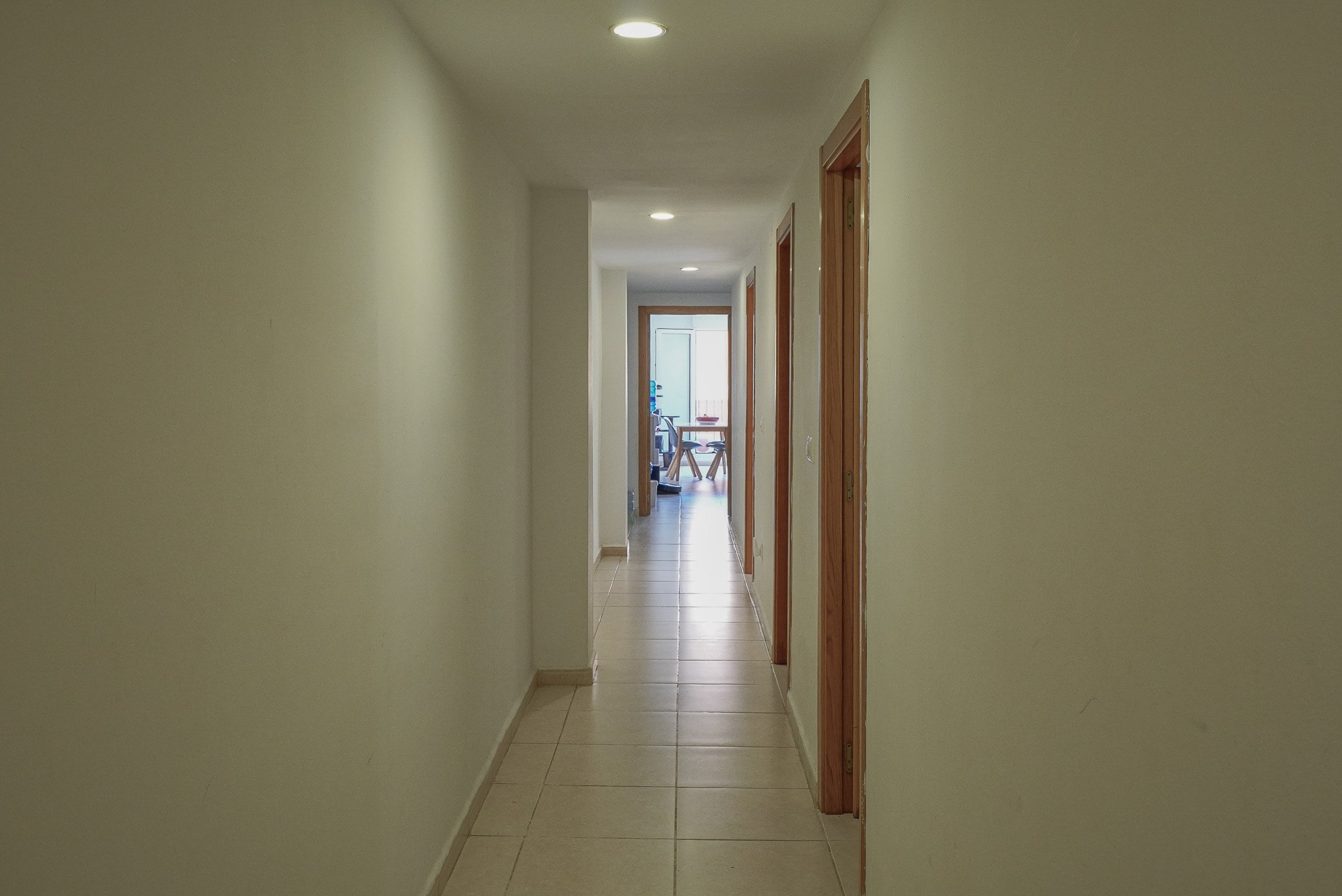 Teulada Centro: Apartamento 3 Dormitorios con Parking Doble., Apartamento en Teulada, Alicante. Disfruta la vida mediterránea en este acogedor piso de 3 dorm, 2 baños y parking doble. Cerca de playas y servicios. ¡Oportuni