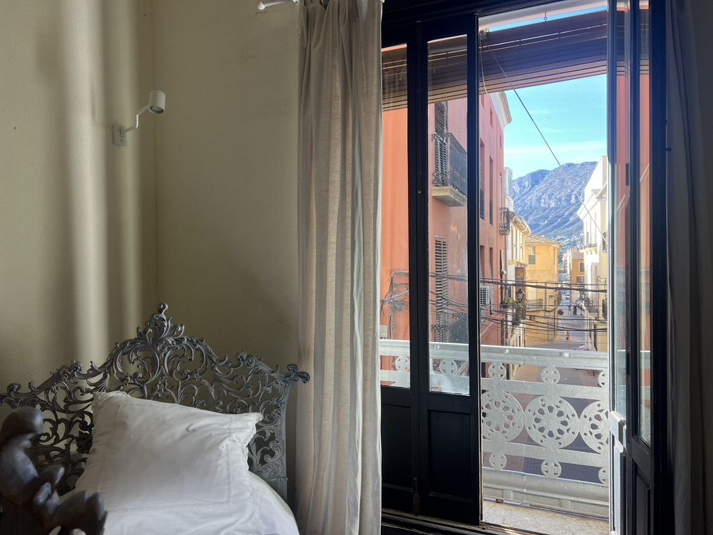Palacete Histórico Exclusivo: Oportunidad de Inversión en Salamanca, Oportunidad única: Palacete de 1940 cerca de Salamanca. Ideal para Hotel Boutique, residencia de lujo o apartamentos turísticos. Jardín privado. ¡Potencial ilim
