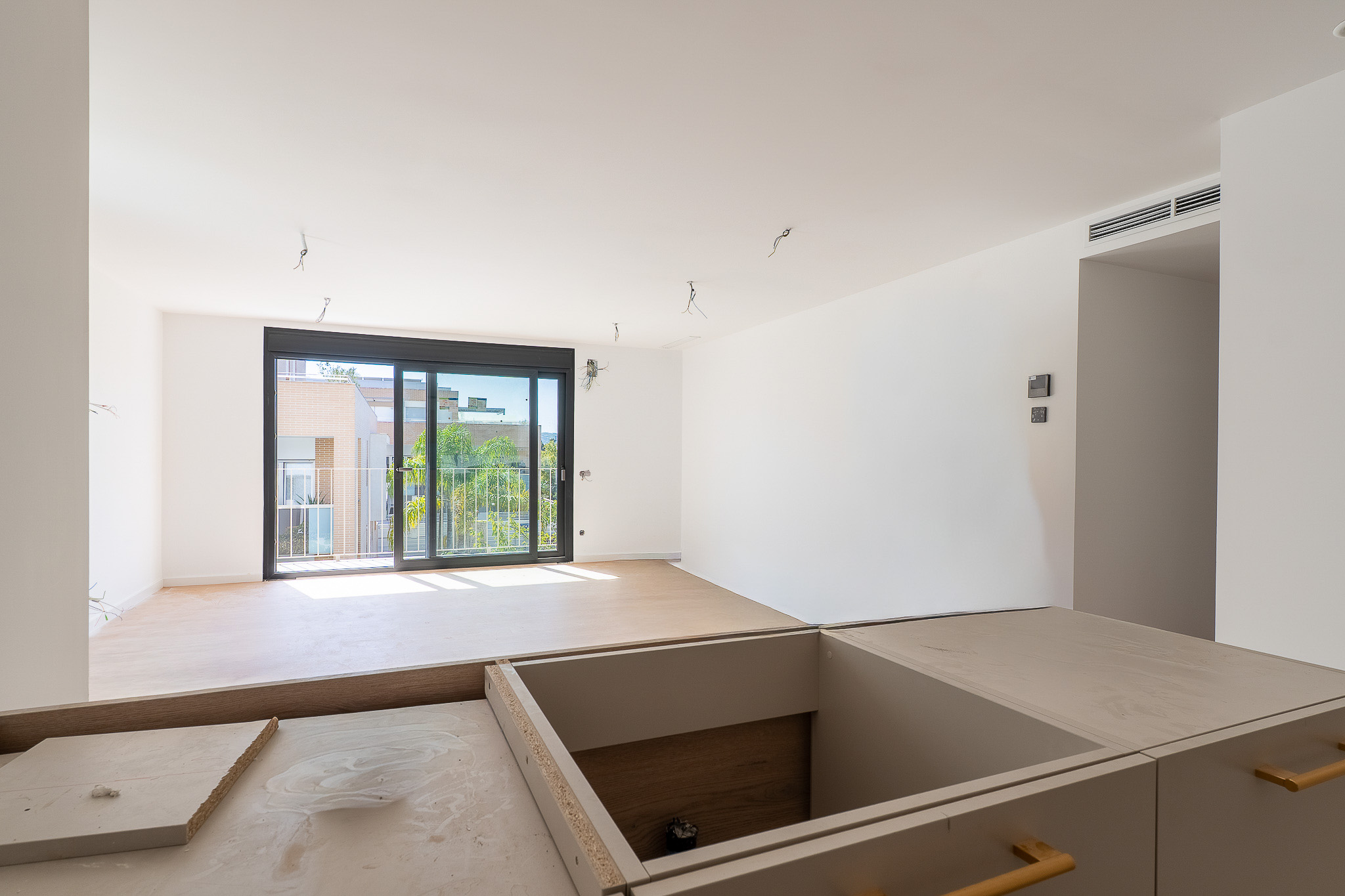 Jávea: Últimos Apartamentos de Lujo, Cerca del Mar y Centro, Últimos apartamentos de lujo en Jávea, Alicante. Exclusivo proyecto de 9 viviendas en construcción, junto al centro histórico y a 1km de playas. 3 dormitorios,