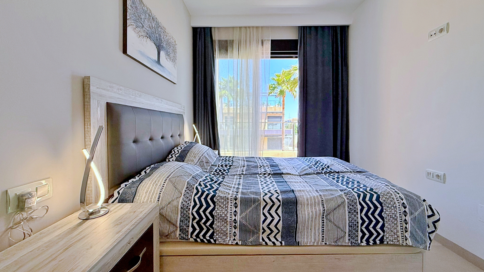 Ático con solarium en playa de Higuericas, Torre de la Horadada