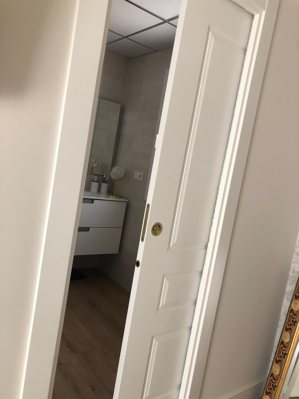 Tu Villa Soñada en Pinoso, Alicante: ¡Diseño Exclusivo!, Crea tu villa de ensueño en Pinoso, Alicante. Diseño moderno, 3 dorm, piscina privada. Personalizable. A 25 min del aeropuerto. Entrega en 10 meses. Desde 346.5