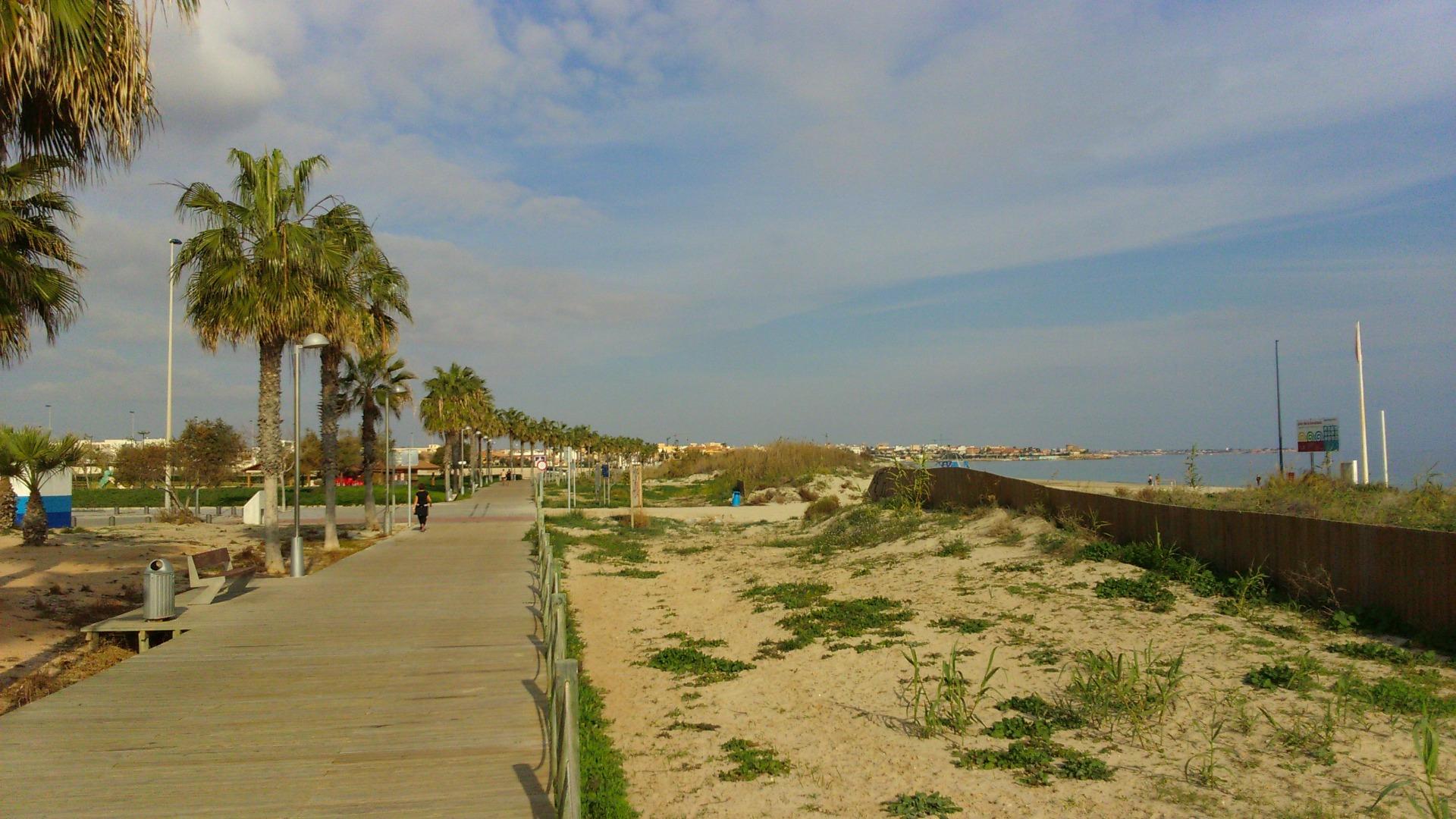 Exclusiva Villa de Lujo en Pilar de la Horadada, Alicante, Villa de lujo obra nueva en Torre de la Horadada, Costa Blanca. A 100m de Playa Higuericas. 5 dorm, 5 baños, piscina privada. Inversión única por 3.6M€.