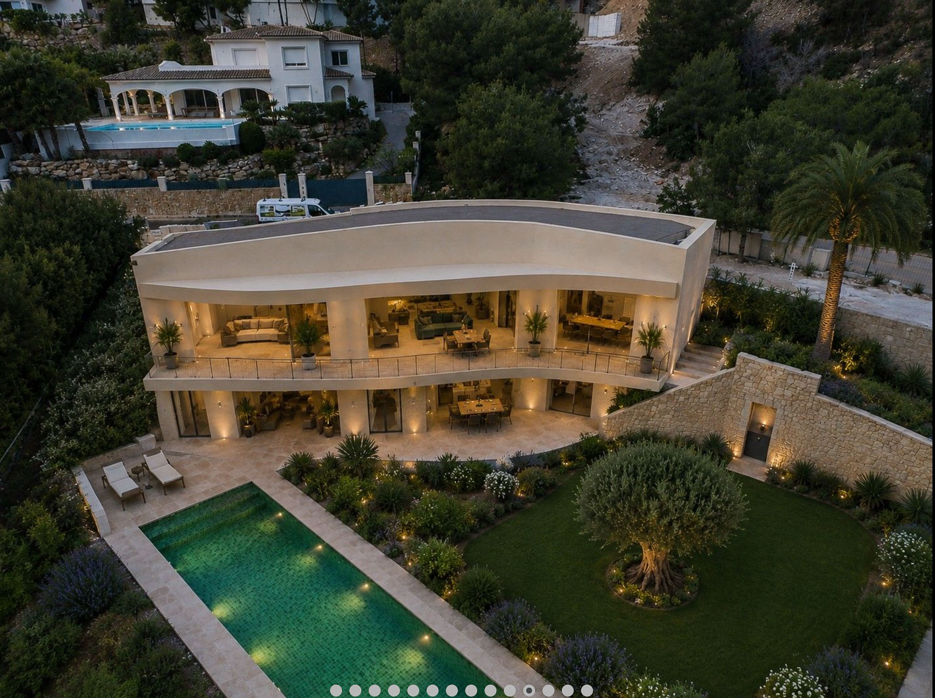 Exclusiva Villa Moderna en Javea: Lujo y Naturaleza, Exclusiva villa de lujo a estrenar en Tosalet 5, Javea. Moderna, con piscina, jardín y cerca de playas Costa Blanca. Entrega 2025. ¡Oportunidad única!
