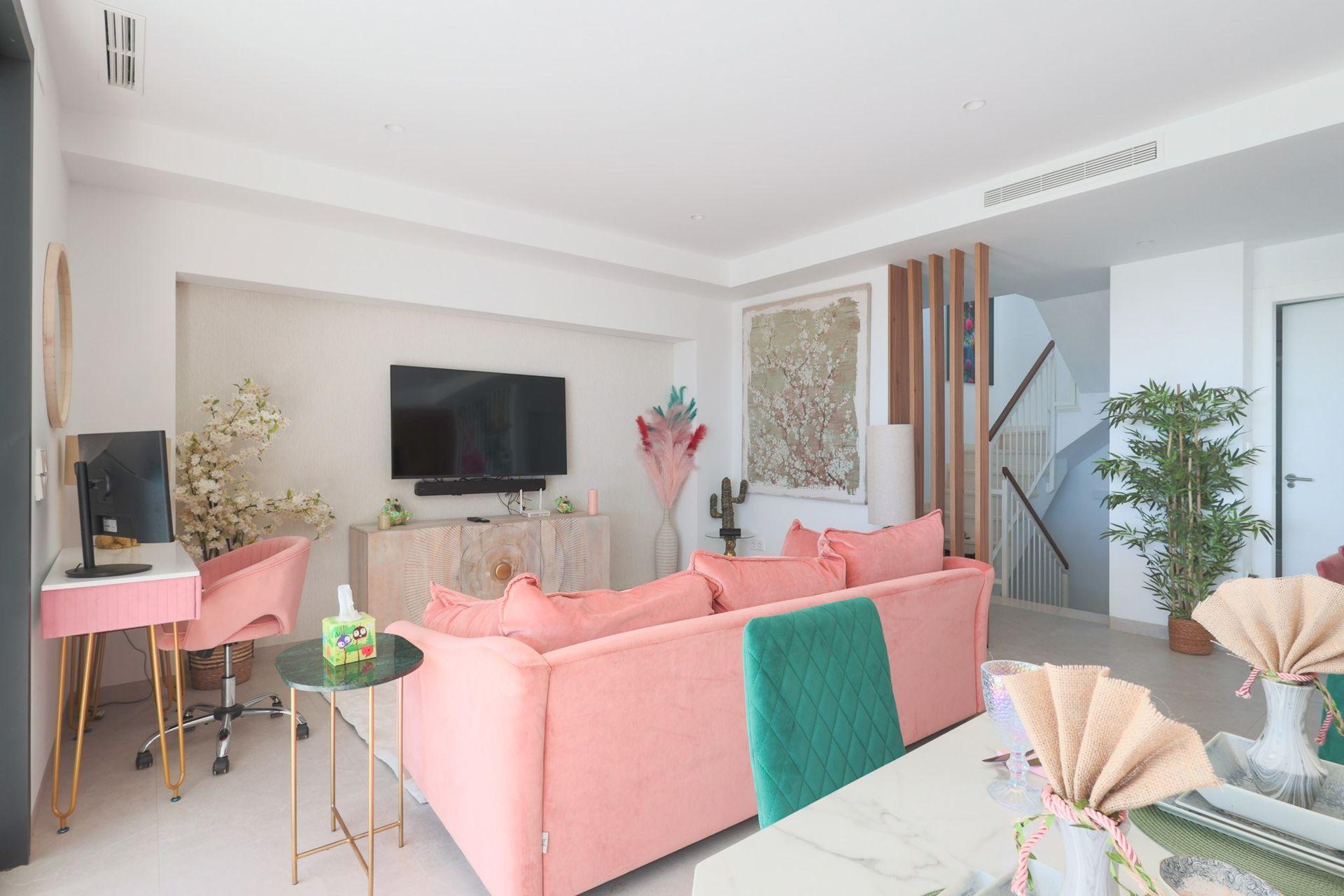 Villa de Lujo con Piscina en Exclusivo Resort Murcia, Villa de lujo en Santa Rosalía Resort, Murcia. Disfrute laguna cristalina, club de playa y amenities. 4 dorm, 4 baños, piscina privada, vistas. ¡Inversión única