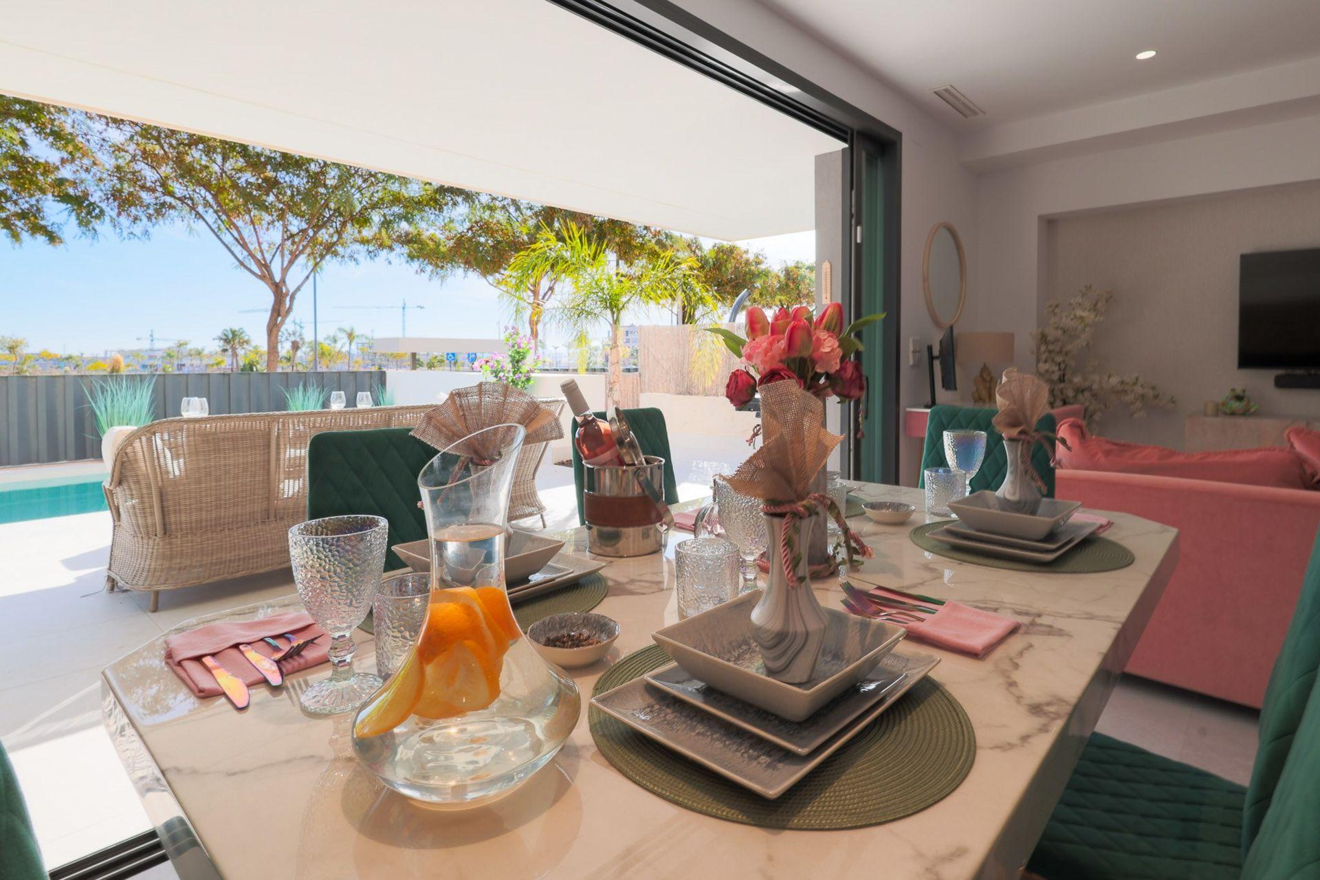 Villa de Lujo con Piscina en Exclusivo Resort Murcia, Villa de lujo en Santa Rosalía Resort, Murcia. Disfrute laguna cristalina, club de playa y amenities. 4 dorm, 4 baños, piscina privada, vistas. ¡Inversión única