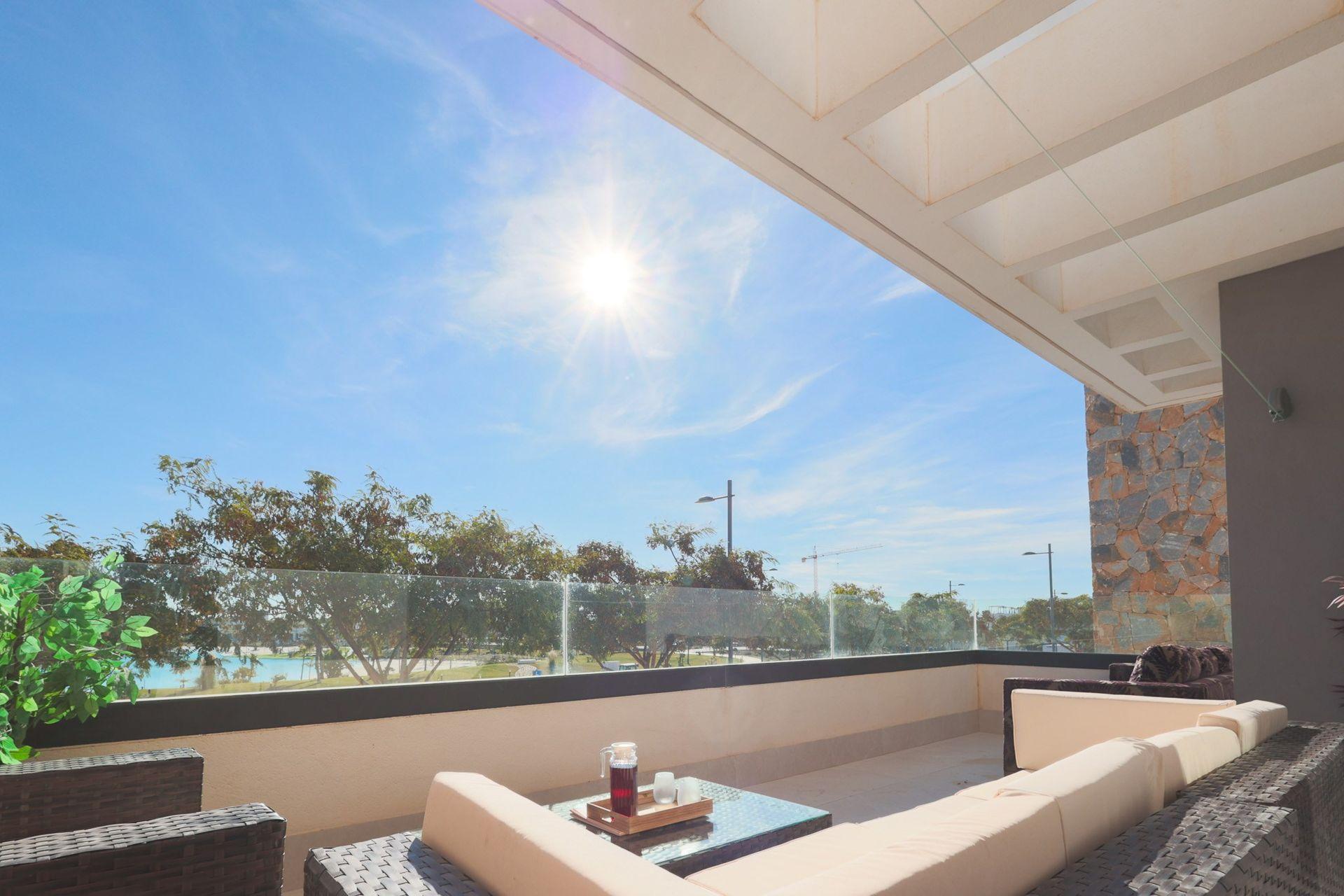 Villa de Lujo con Piscina en Exclusivo Resort Murcia, Villa de lujo en Santa Rosalía Resort, Murcia. Disfrute laguna cristalina, club de playa y amenities. 4 dorm, 4 baños, piscina privada, vistas. ¡Inversión única