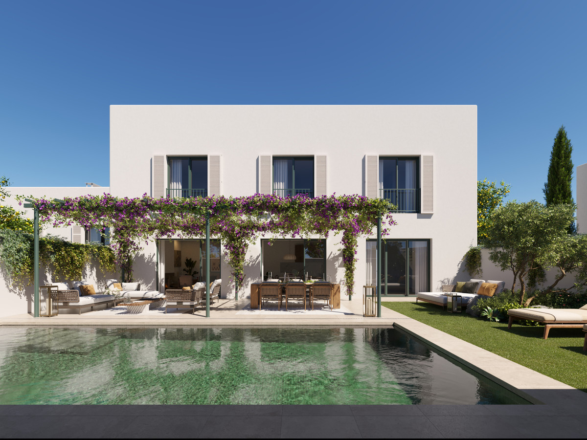 Adosado de Lujo con Piscina en Exclusiva Sotogrande, Adosado de lujo en La Reserva de Sotogrande, Cádiz. 3 dorm, 3 baños, jardín y piscina. Cerca de golf y SIS. Inversión exclusiva. ¡Vive el sueño mediterráneo!