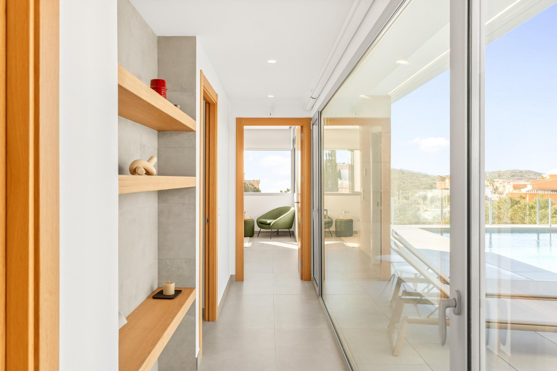 Benitachell: Lujosa Villa Nueva con Piscina y Vistas al Mar, Espectacular villa de lujo obra nueva en Benitachell, Costa Blanca North. Vistas al mar, piscina infinita y diseño mediterráneo. ¡Vive el lujo en tu paraíso de