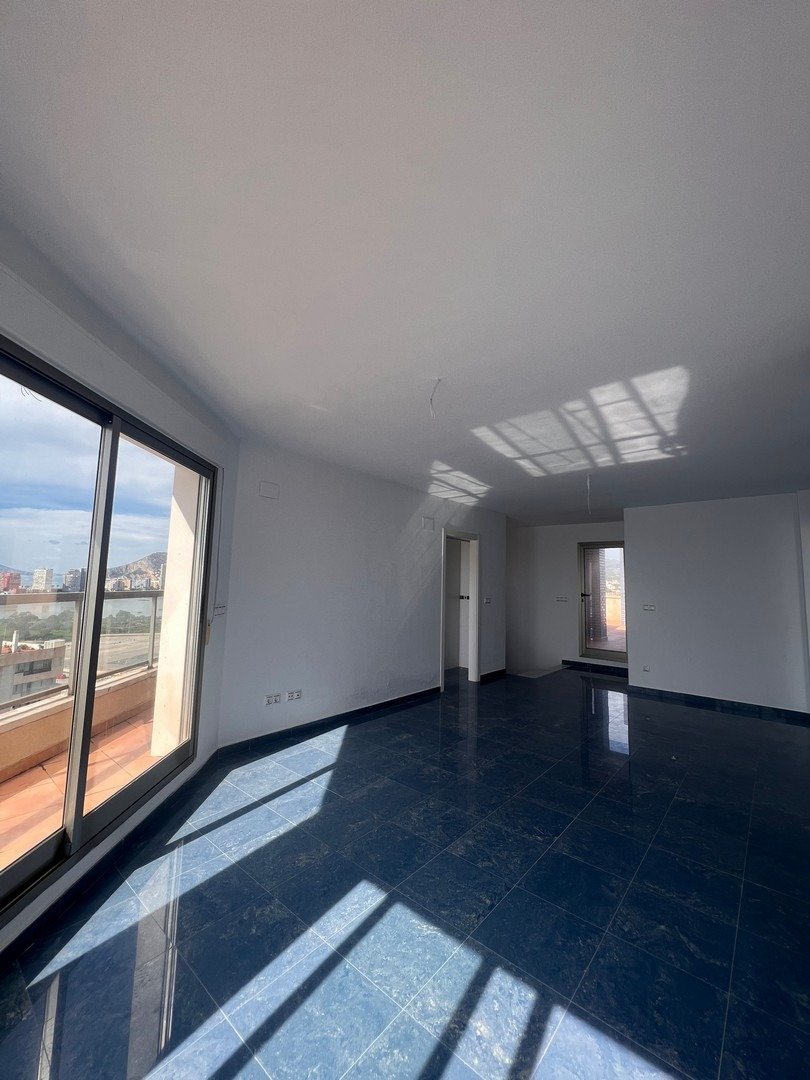 Ático de Lujo en Calpe: Vistas al Mar y Costa Blanca, Ático de lujo en venta en Calpe, Costa Blanca. Disfrute de vistas panorámicas al mar, 3 habitaciones y un estilo de vida exclusivo. ¡Su oportunidad de invertir!