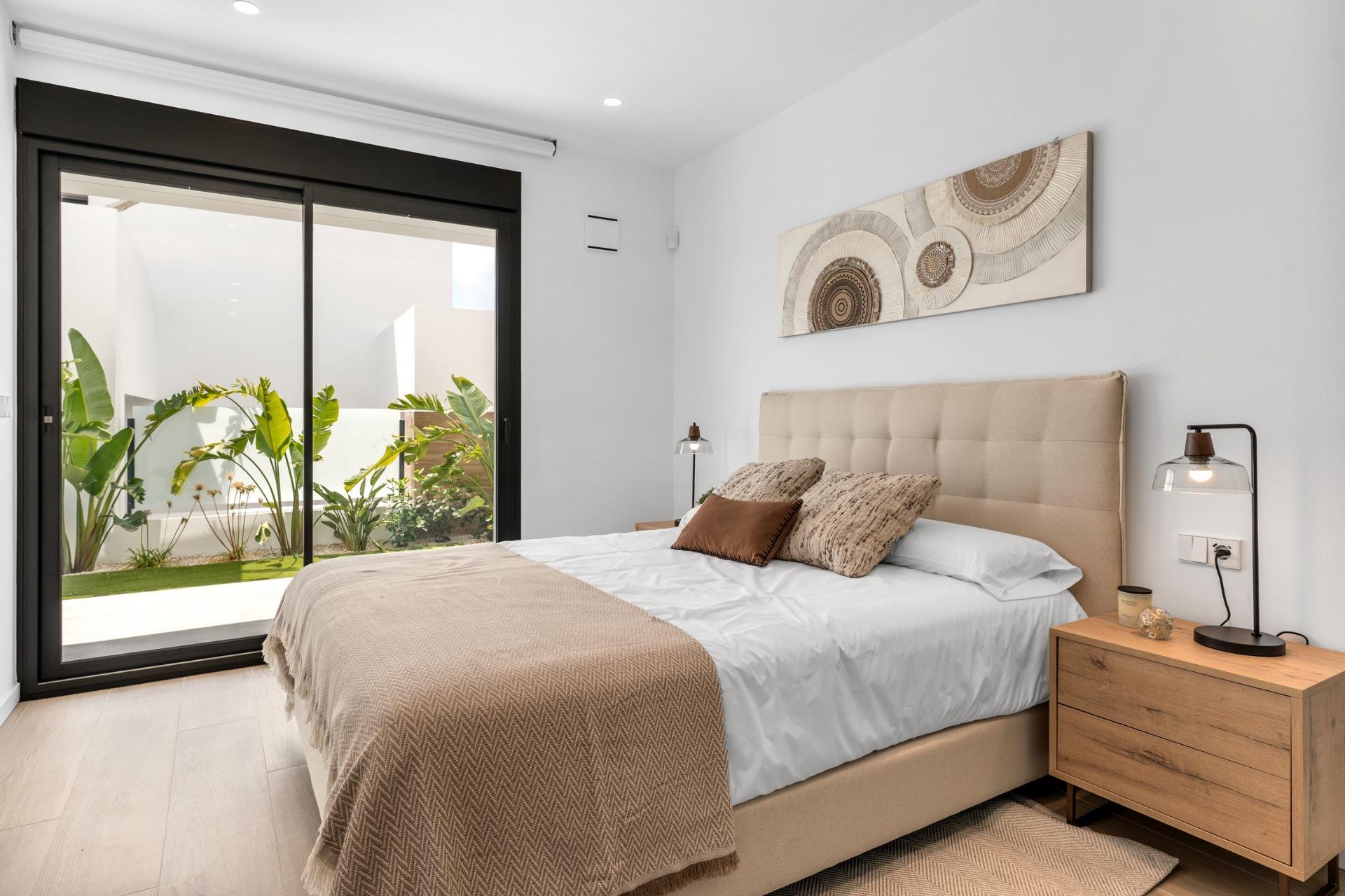 Ático de Ensueño en Benitachell: Lujo y Vistas al Mar, Ático de lujo en Cumbre del Sol, Benitachell. Disfruta de vistas al Mediterráneo, 2 hab, 2 baños, solárium privado y acabados premium. Vive el estilo de vida ex
