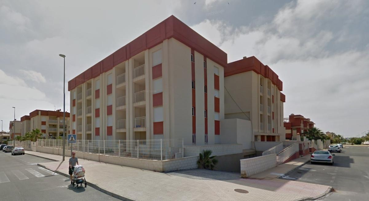 Complejo Residencial Regenerado en Lomas de Cabo Roig - Apartamentos Reformados, Apartamento renovado en Lomas de Cabo Roig, Orihuela Costa. 2 dorm, 2 baños. Listo para disfrutar, piscina, a 2km de playas. ¡Inversión ideal en Costa Blanca po