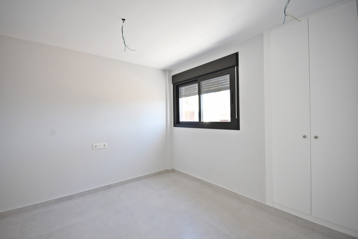 Villa de Ensueño con Vistas al Mar en Mazarrón, Villa en venta en Puerto de Mazarrón, Murcia. A 350m de la playa, con vistas al mar y solárium. 3 dormitorios, 3 baños. ¡Tu sueño mediterráneo por 309.000€!