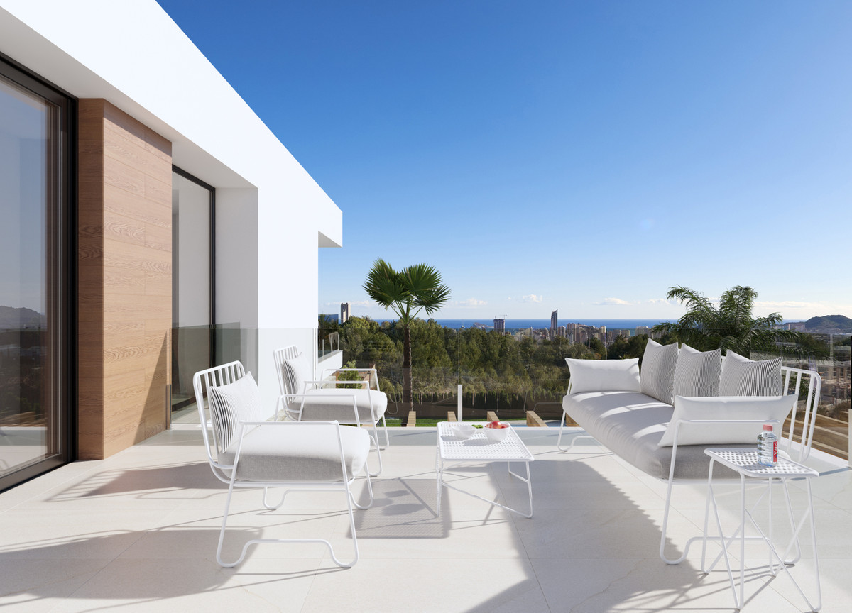 Villa de lujo en Finestrat: mar y montaña., Lujosa villa en Finestrat, Alicante. 3 hab, piscina privada, jardín y vistas mar/montaña. Cerca de Benidorm. ¡Vive el Mediterráneo!