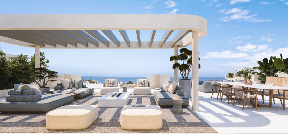 Estepona: Lujo Moderno y Bienestar a Pasos del Mar, Descubre lujo y bienestar en Estepona. Obra nueva de 3 dormitorios a 800m de la playa. Complejo con spa, piscinas, gimnasio. ¡Tu hogar soñado por 795.000€!