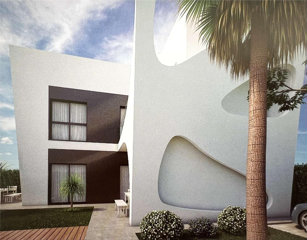 Villa de Lujo en Rojales: Sol, Diseño y Vistas Únicas, Exclusivas villas de diseño en Rojales, Alicante. Lujo y serenidad con 3 dormitorios, piscina privada y solárium con vistas a la laguna. ¡Visita la piloto!