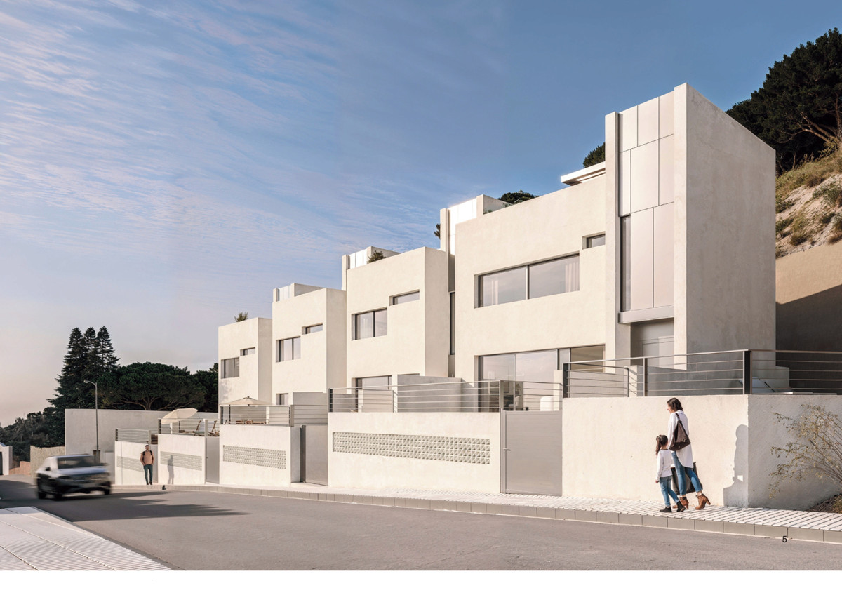 Villa de Lujo con Vistas al Mar en Rincón de la Victoria, Villa de diseño contemporáneo en Rincón de la Victoria, Málaga. Exclusiva residencia de 3 hab con piscina privada, vistas al mar y alta eficiencia energética. ¡
