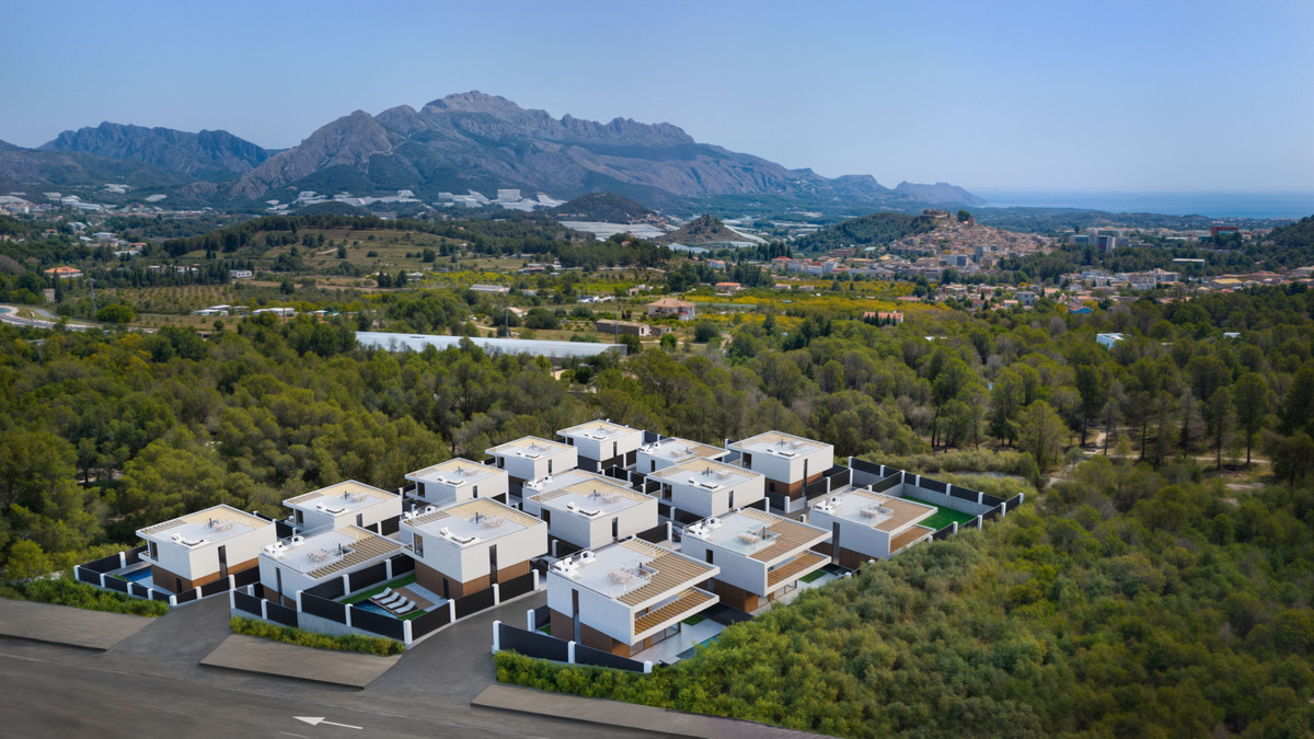 Exclusiva Villa Moderna con Piscina en Polop, Alicante, Villas de lujo y obra nueva en Polop, Alicante. Disfrute de confort, naturaleza y tecnología inteligente en la Costa Blanca. 3 dorm, piscina, domótica avanzada.