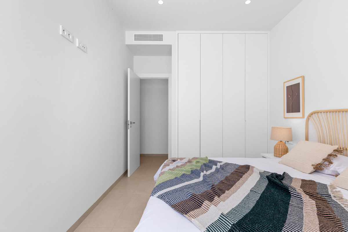 Exclusiva Villa de Lujo con Piscina en Los Alcázares, Villa de lujo en Los Alcázares, Murcia. 3 dorm, 3 baños, piscina privada y acabados premium. Vive el lujo en la Costa Cálida cerca del Mar Menor. ¡Oportunidad ú