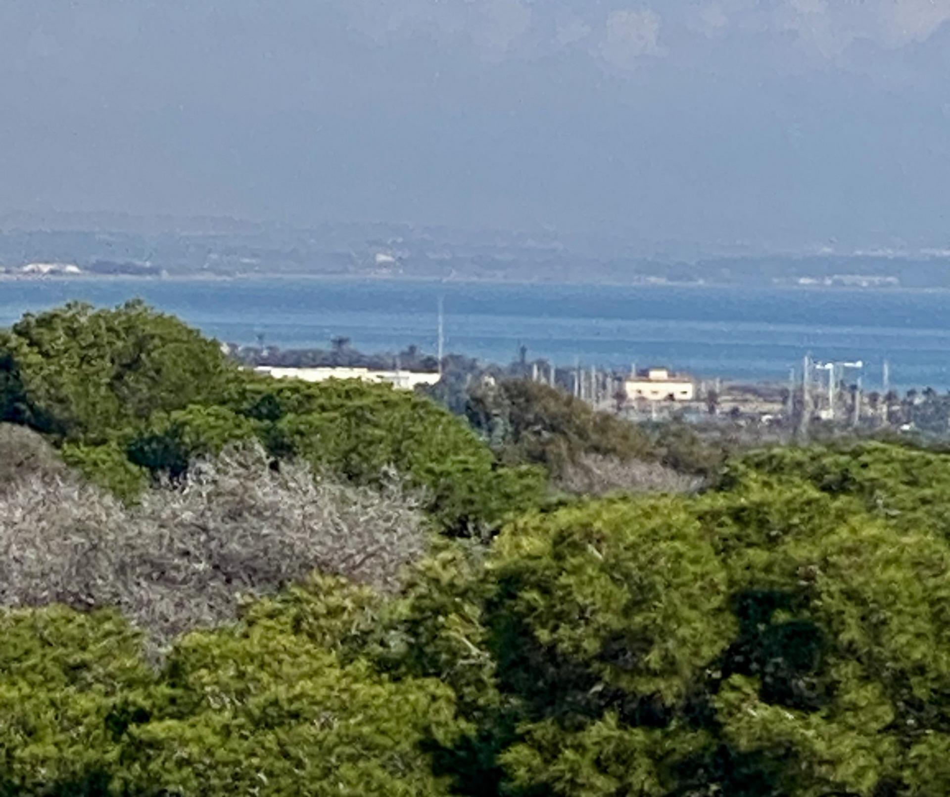 Exclusivo Apartamento de Lujo Nuevo en Guardamar, Cerca Playa, Descubre 10 apartamentos de lujo de nueva construcción en Guardamar del Segura, Costa Blanca. A 700m de la playa, frente al pinar. 2 dorm, 2 baños, acabados pre