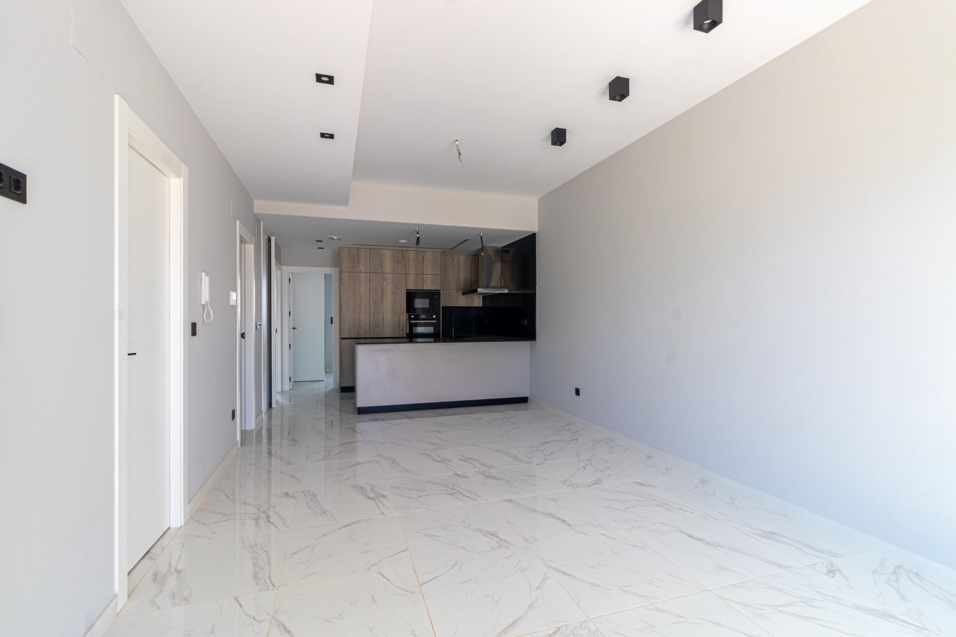 Estrena Apartamento Moderno en Orihuela Costa: Tu Estilo, Tu Vida, Estrena apartamento en planta baja en Innova Beach III, Orihuela Costa. 3 dorm, 2 baños, jardín con piscina. Cerca de playas y servicios. ¡Tu vida mediterránea