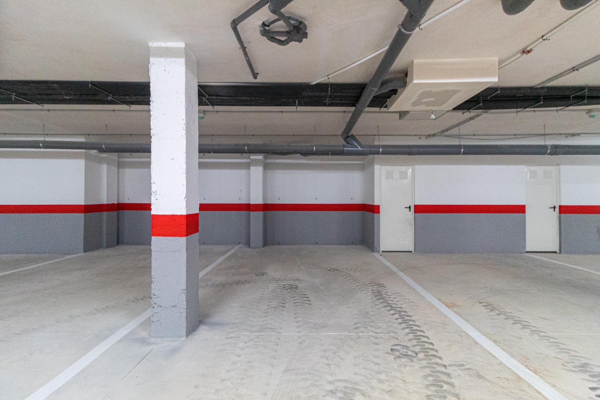 Estrena Apartamento Moderno en Orihuela Costa: Tu Estilo, Tu Vida, Estrena apartamento en planta baja en Innova Beach III, Orihuela Costa. 3 dorm, 2 baños, jardín con piscina. Cerca de playas y servicios. ¡Tu vida mediterránea