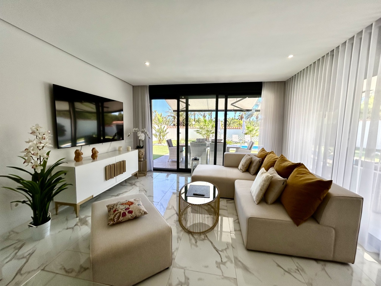 Villa de Lujo Exclusiva en Los Urrutias, Costa Cálida., Villa de lujo en Los Urrutias, Murcia (Costa Cálida). 3 hab, 2 baños. Disfrute de exclusividad, confort y la belleza mediterránea. Playas y golf cerca. ¡Su para