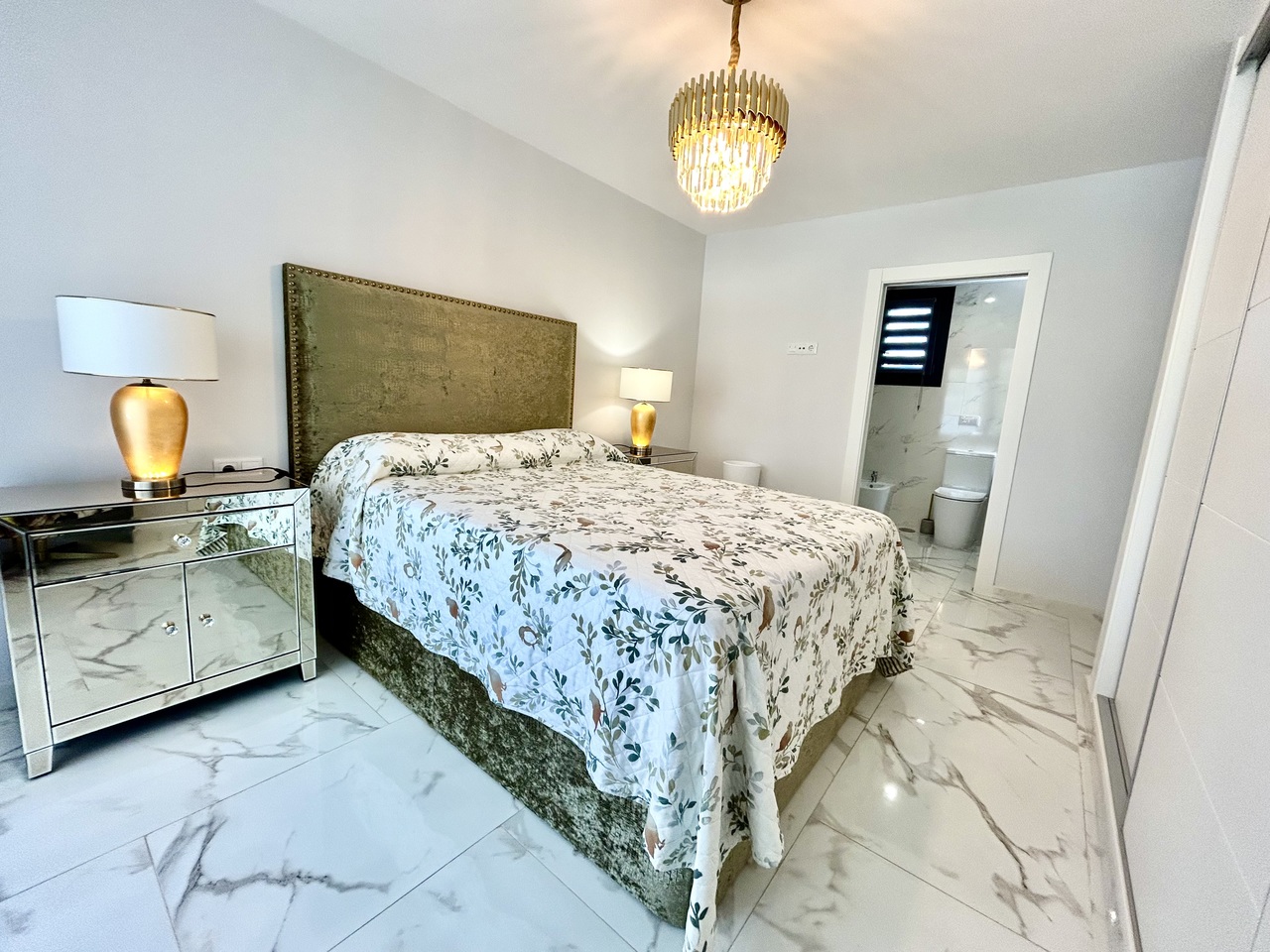 Villa de Lujo Exclusiva en Los Urrutias, Costa Cálida., Villa de lujo en Los Urrutias, Murcia (Costa Cálida). 3 hab, 2 baños. Disfrute de exclusividad, confort y la belleza mediterránea. Playas y golf cerca. ¡Su para