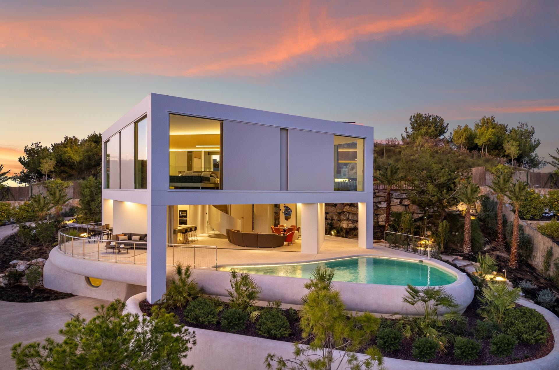 Exclusivas Villas de Lujo en Las Colinas Golf, Orihuela Costa, Villas de lujo en Las Colinas Golf, Orihuela, Costa Blanca. Disfruta privacidad, seguridad y un estilo de vida excepcional entre naturaleza y playas. ¡Tu invers
