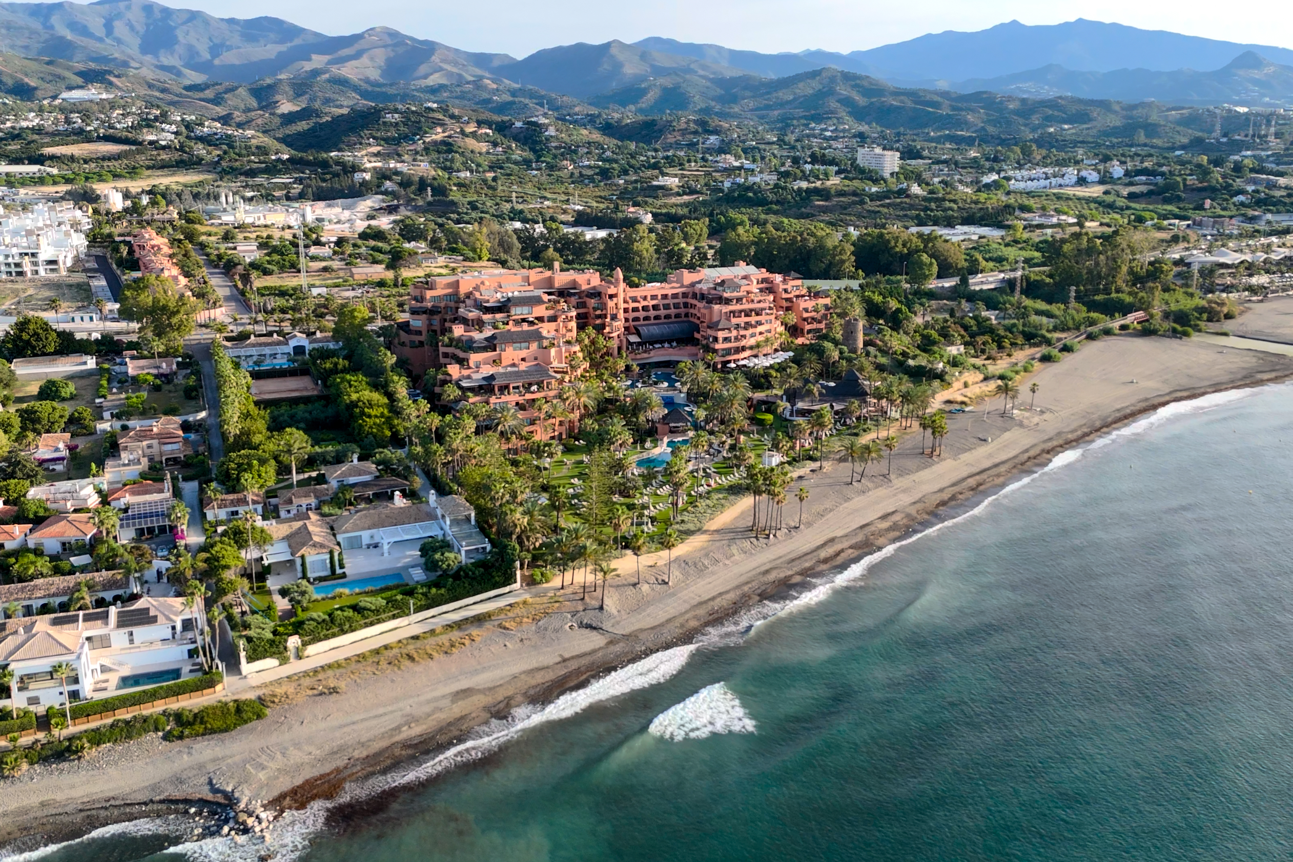 Exclusive 2-Bedroom Luxury Apartment in Kempinski Resort, Estepona