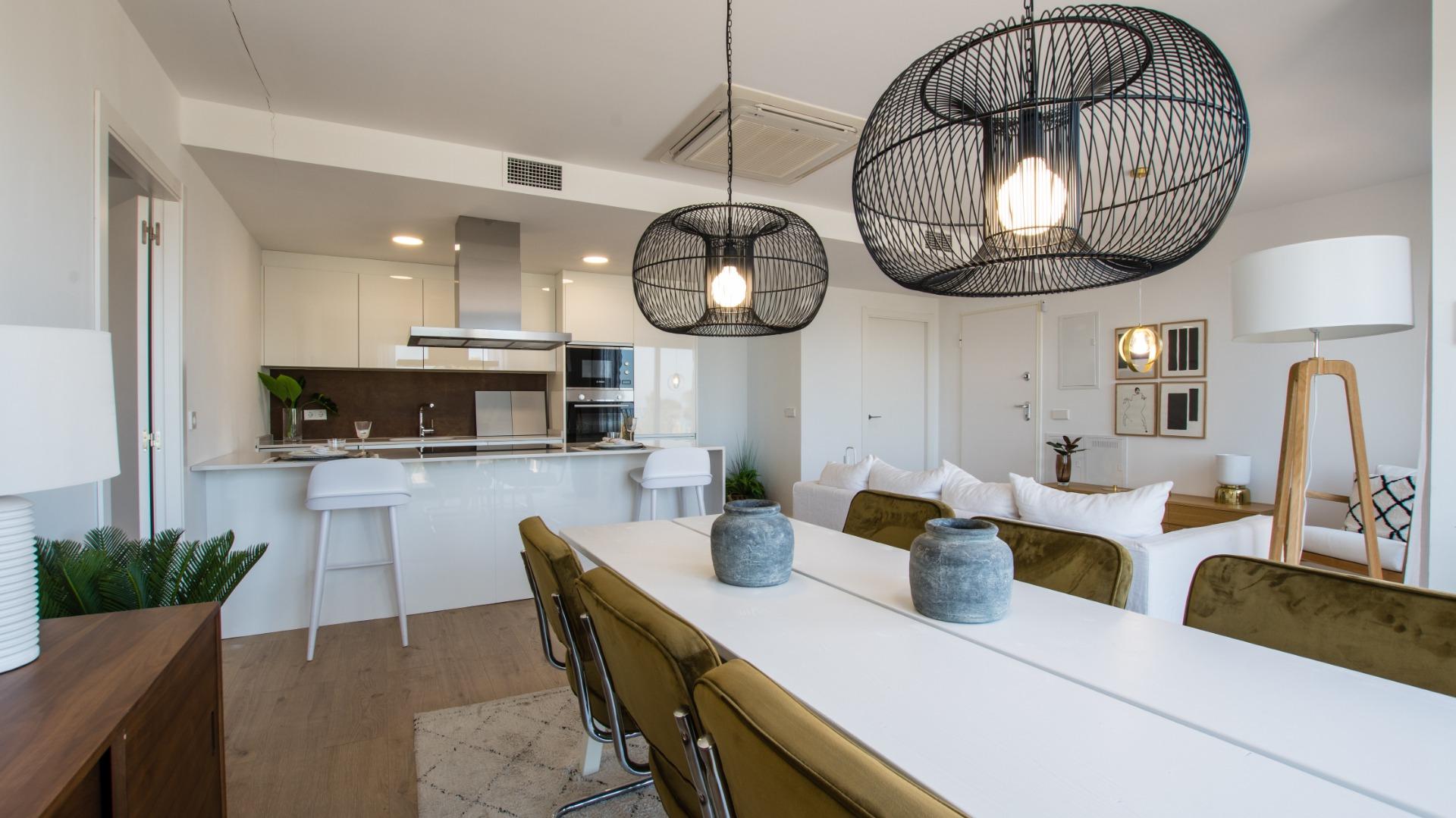 Apartamento de Lujo Obra Nueva en Villajoyosa, Cerca Playa, Apartamento de obra nueva en Villajoyosa, Costa Blanca. A 200m del mar, con 1 dormitorio, terraza y vistas. Disfrute piscina, gym y sauna. ¡Invierta en su vida
